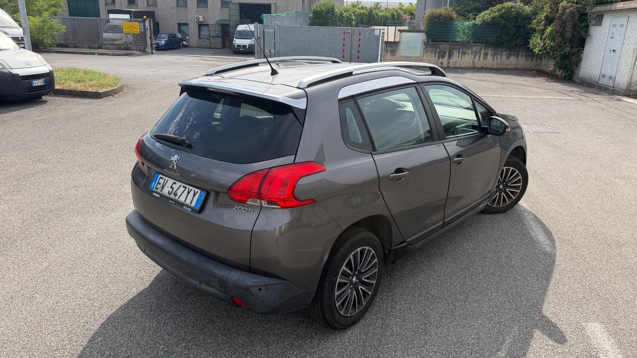 Peugeot 2008 PureTech 82 Allure