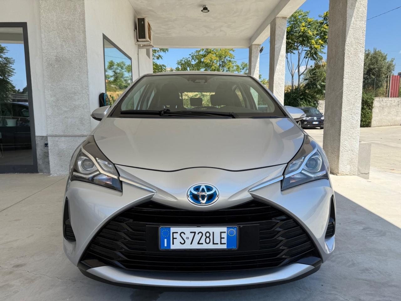 Toyota Yaris 1.5 Hybrid 5 porte Cool