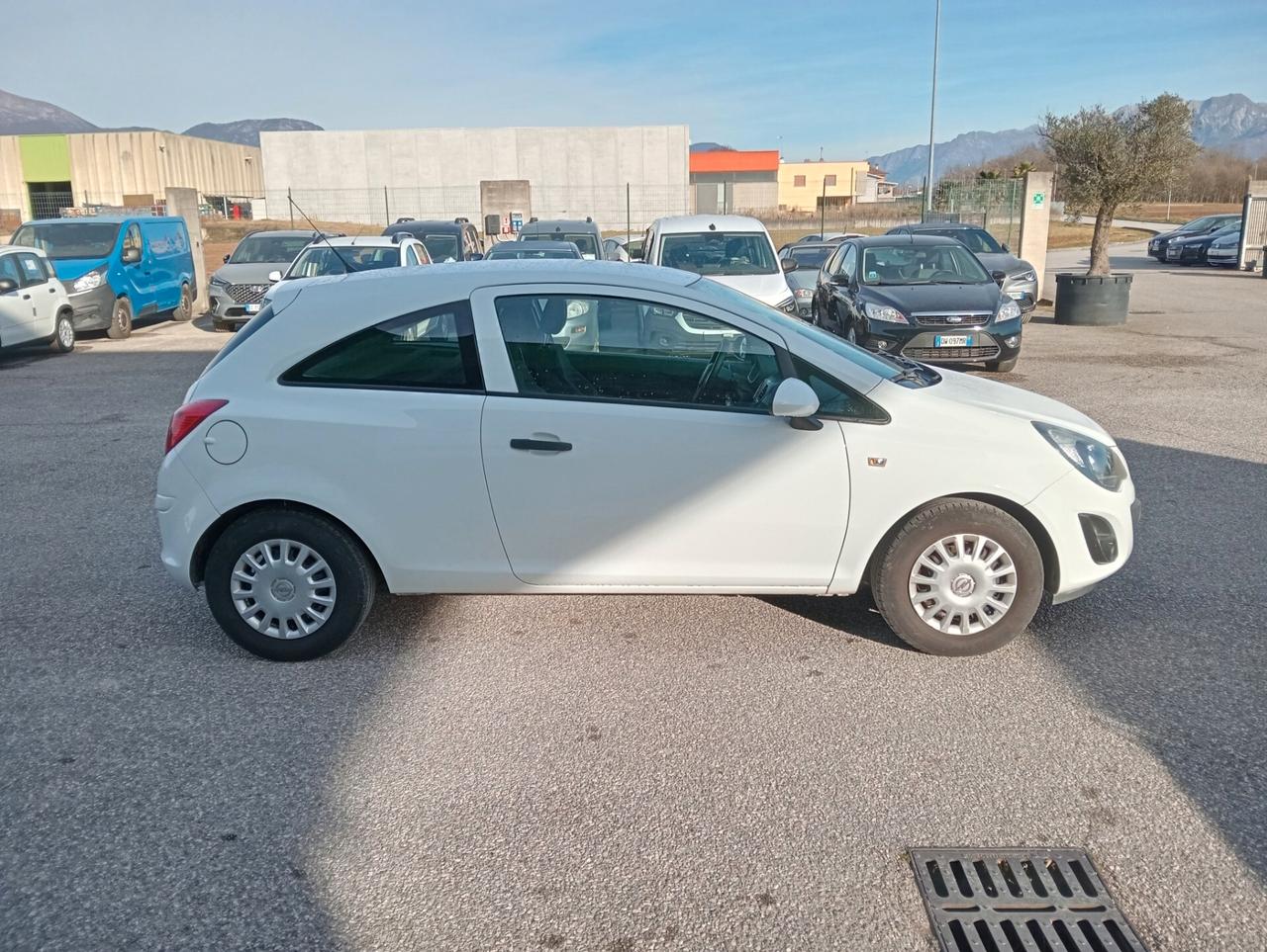 Opel Corsa 1.3cdti 75cv VAN 2POSTI