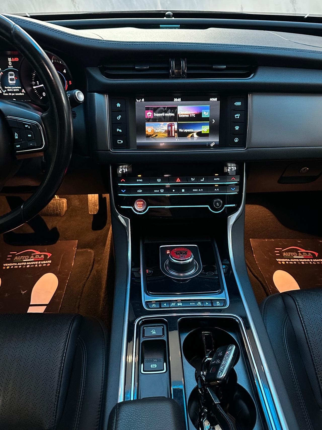 Jaguar XF 2.0 D 180 CV Portfolio