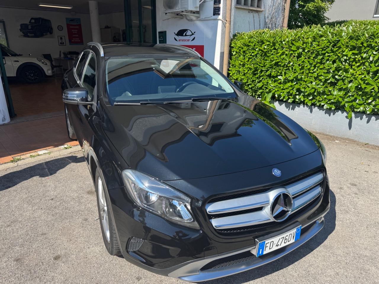 Mercedes-benz GLA 180 d Premium