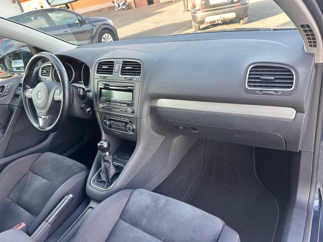 Volkswagen Golf 1.6 TDI DPF 5p. Highline