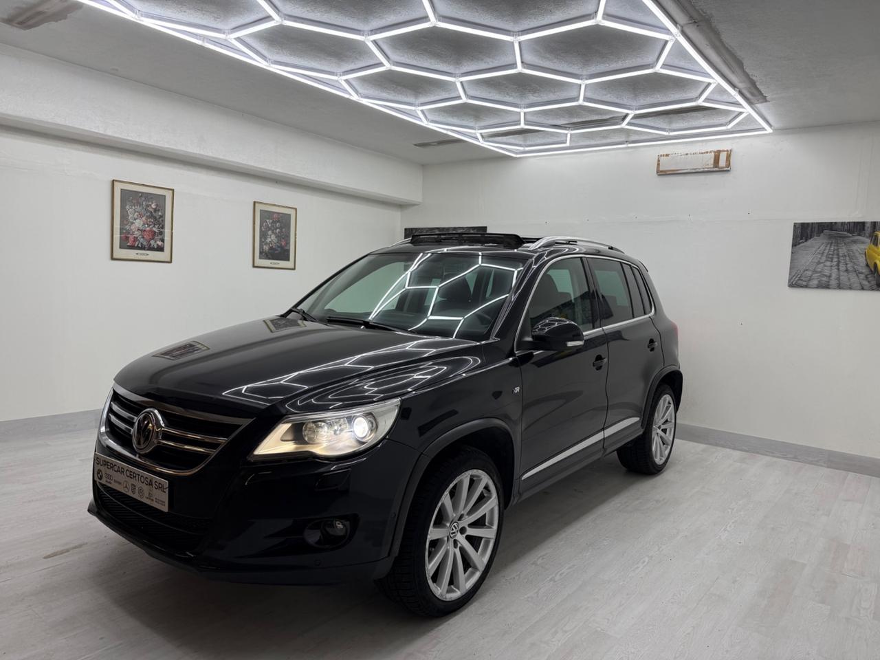 Volkswagen Tiguan 2.0 TSI 4MOTION R-Line