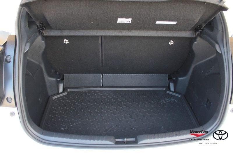 Toyota Yaris 1.5 Hybrid 5 porte Lounge
