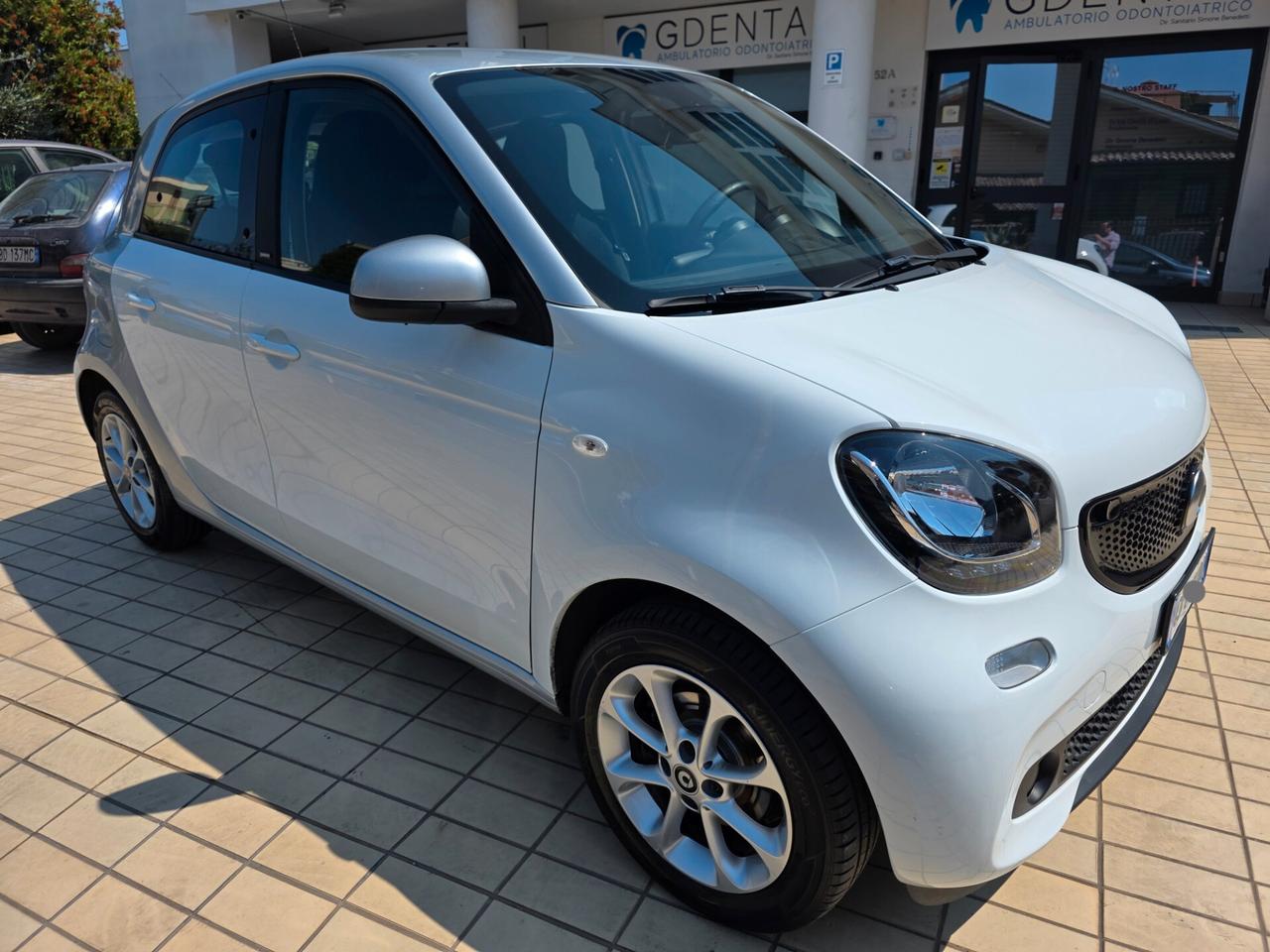 Smart ForFour 70 1.0 Passion