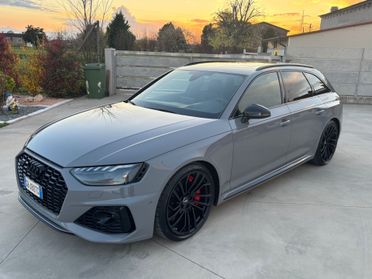Audi RS4 Nardó