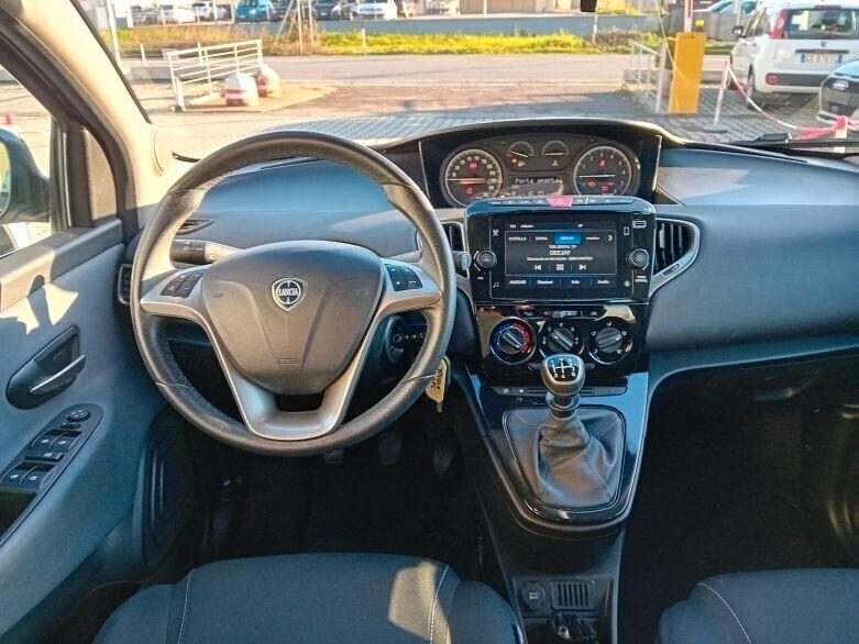 LANCIA YPSILON 1.2 69 CV 5 porte GPL ECOCHIC GOLD UNICO PROPRIETARIO