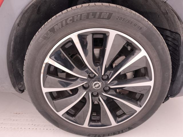 OPEL Grandland 1.6 phev awd auto