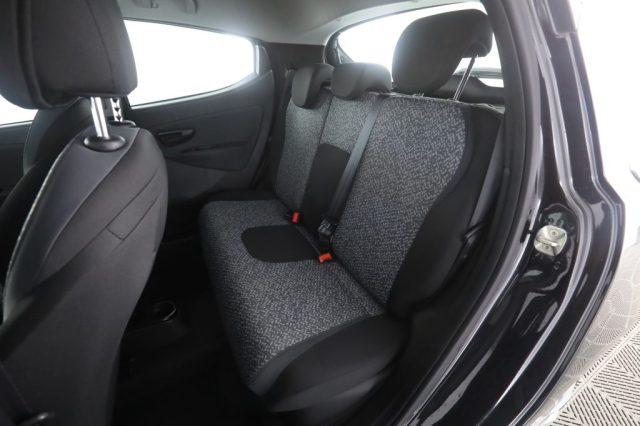LANCIA Ypsilon Ypsilon 1.0 FireFly 70 CV Start&Stop Hybrid SILVER