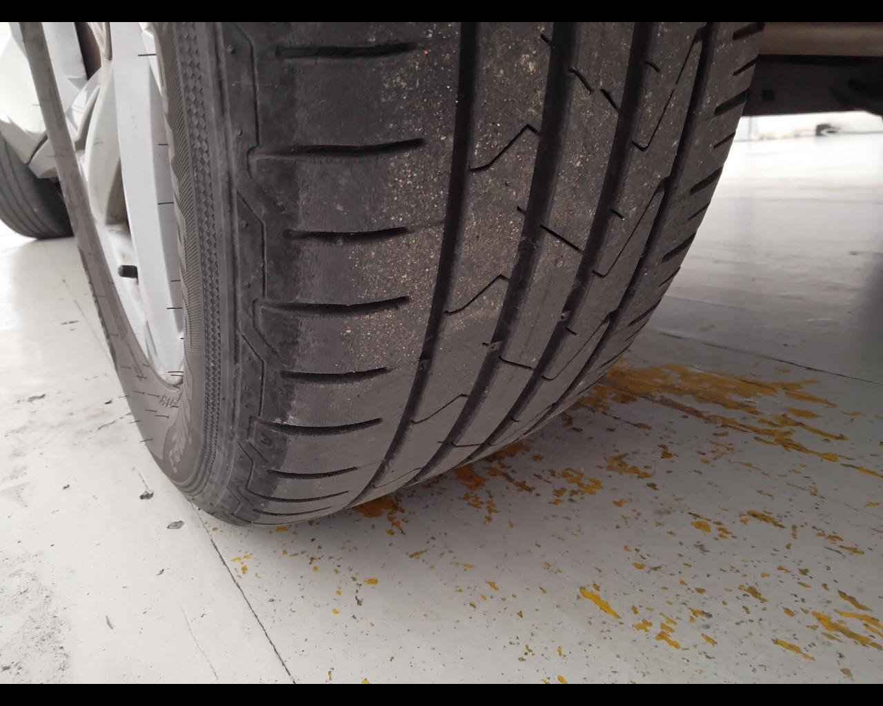 VOLKSWAGEN T-Roc I 2022 - T-Roc 1.0 tsi R-Line 110cv