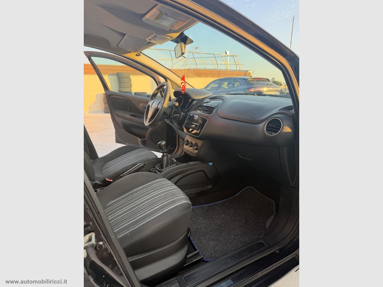 FIAT Grande Punto 1.4 5p GRANDINATA