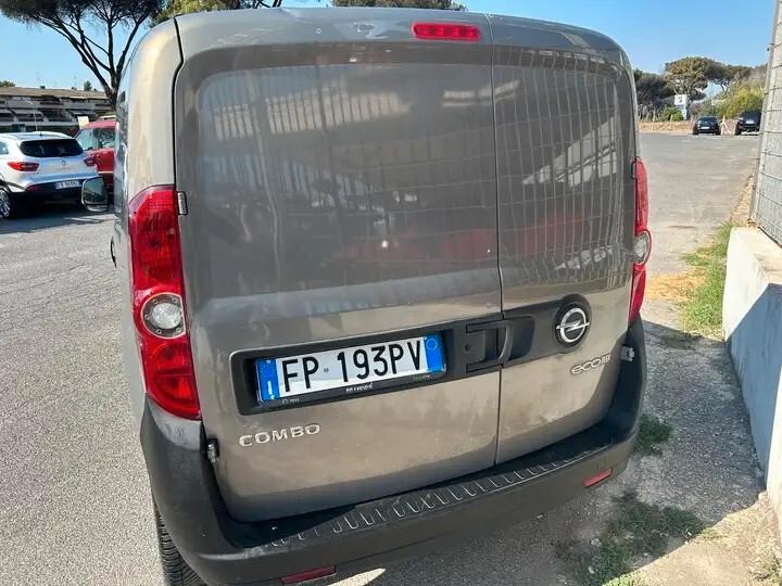 Opel Combo 1.6 CDTI 105CV PC-TA Van (1000kg) E6