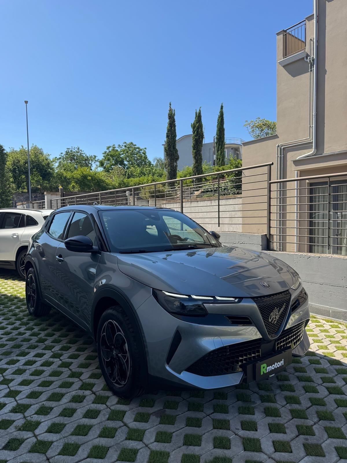 Alfa Romeo Junior 1.2 136 CV Hybrid eDCT6