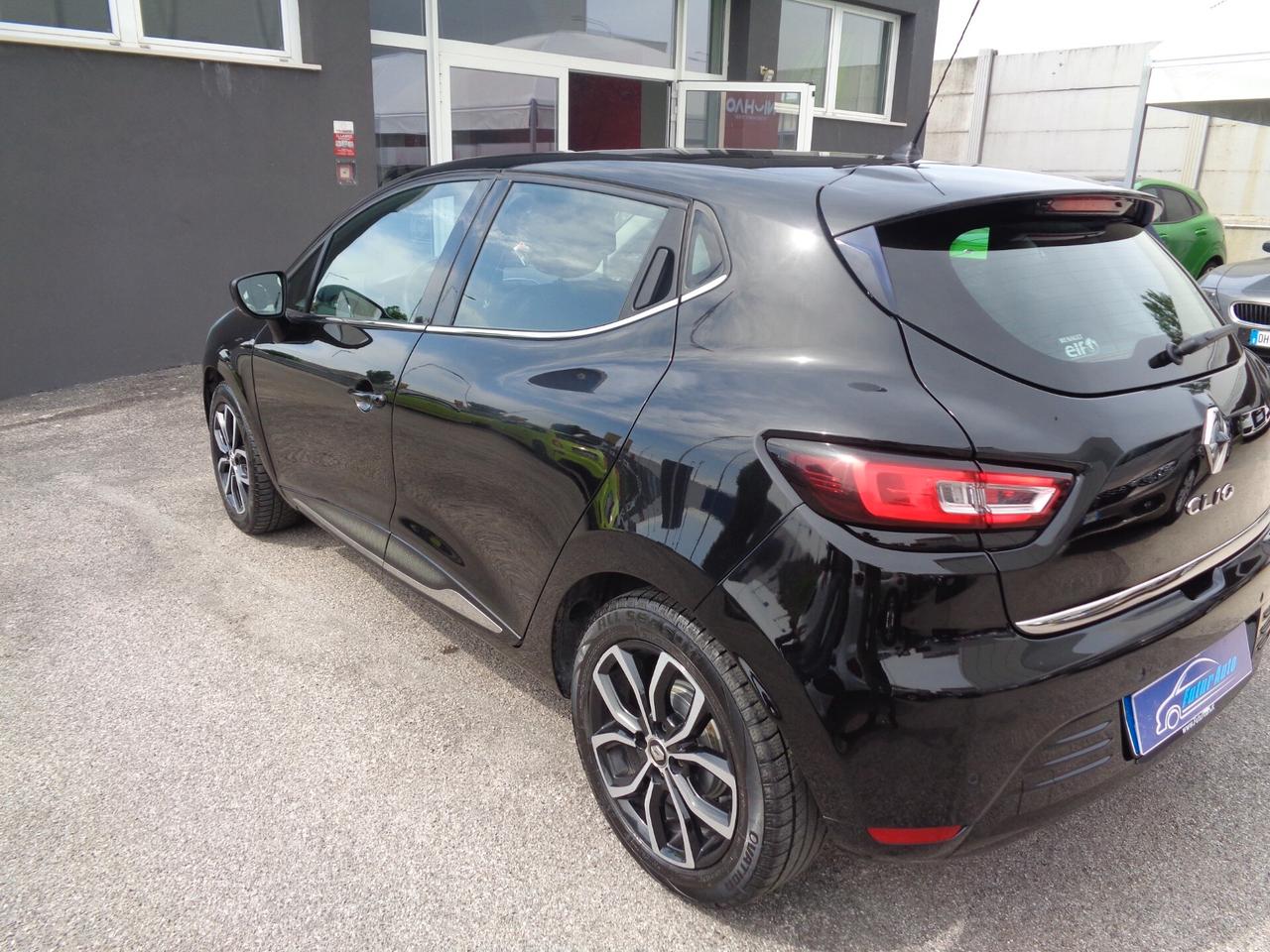 Renault Clio TCe 12V 75 CV 5 porte Duel