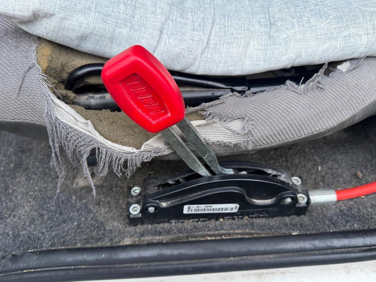 Nissan Trade 100 RIBALTABILE TRILATERALE 3.0 Diesel 106cv