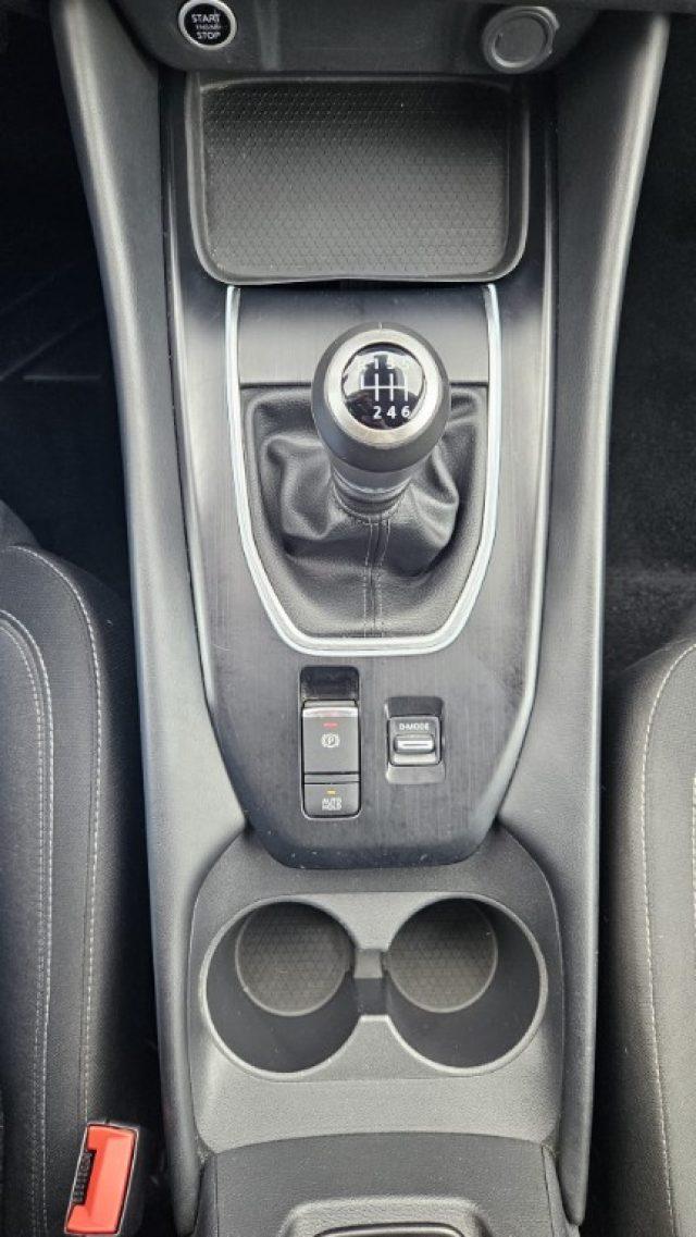 NISSAN Qashqai MHEV 140 CV N-Connecta