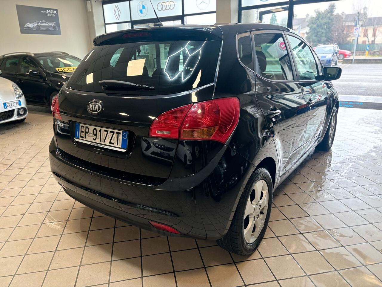 Kia Venga 1.4 GPL Cool