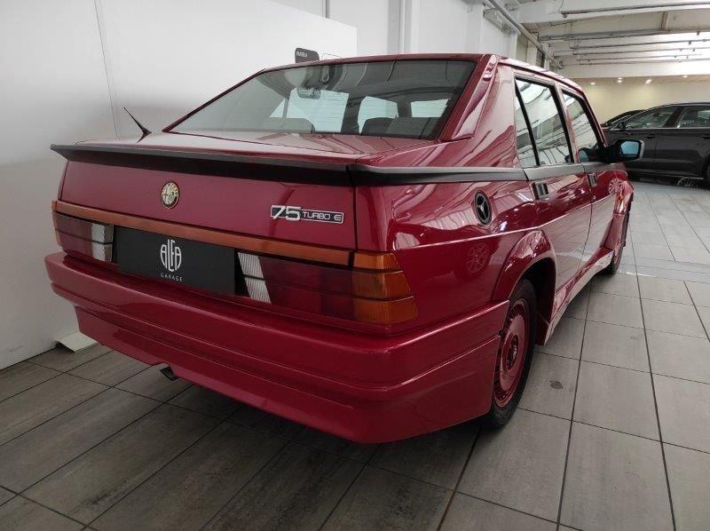 Alfa Romeo 75 1.8i turbo Evoluzione