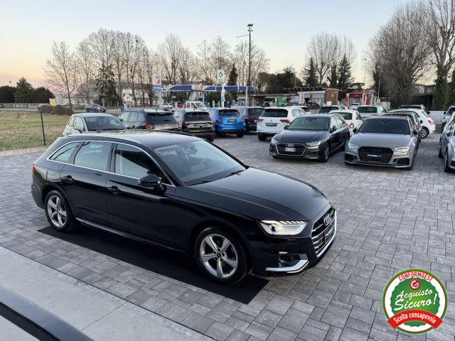 AUDI A4 Avant 35 TDI/163 CV S tronic