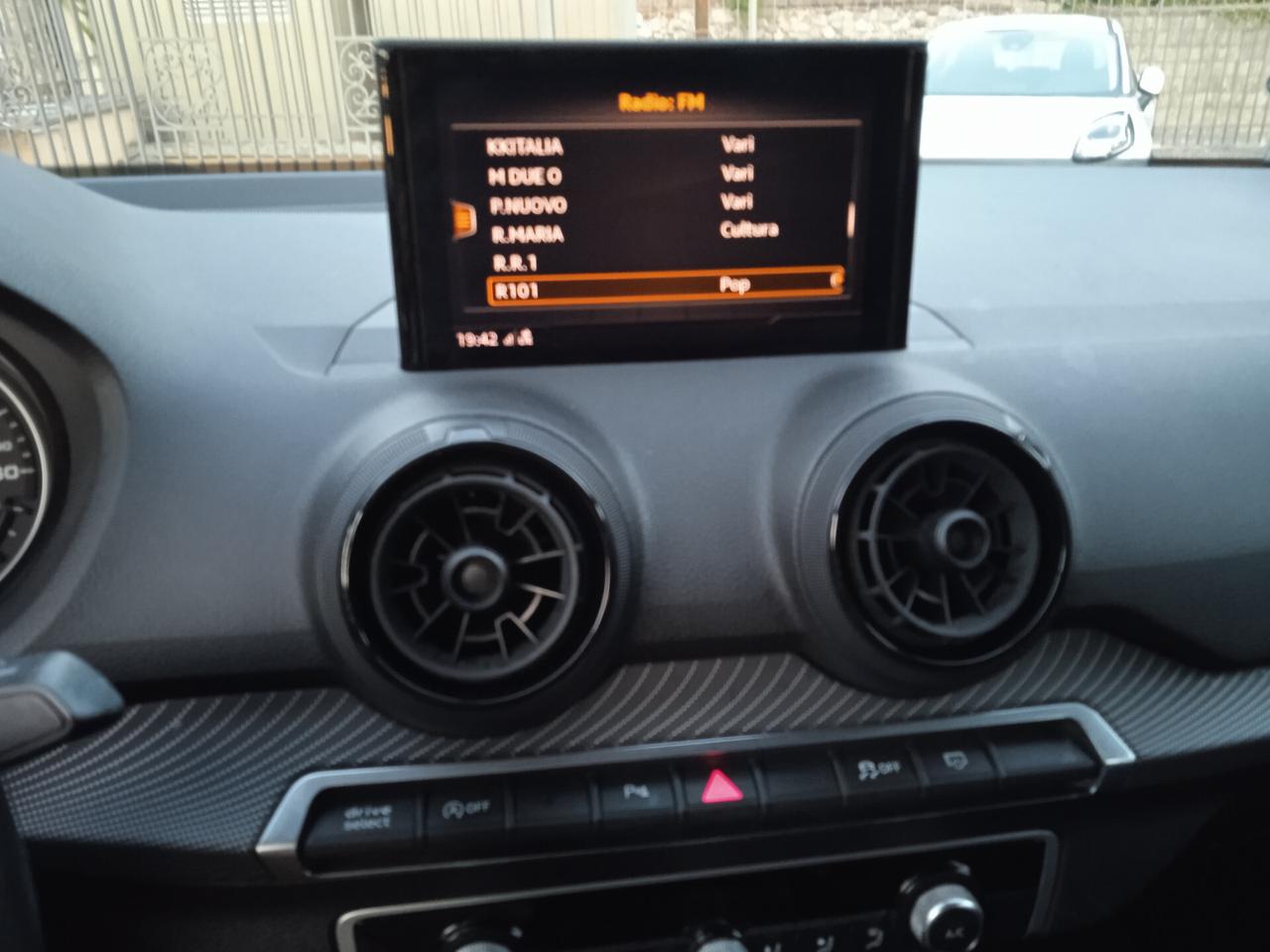 Audi Q2 30 TDI S tronic Admired