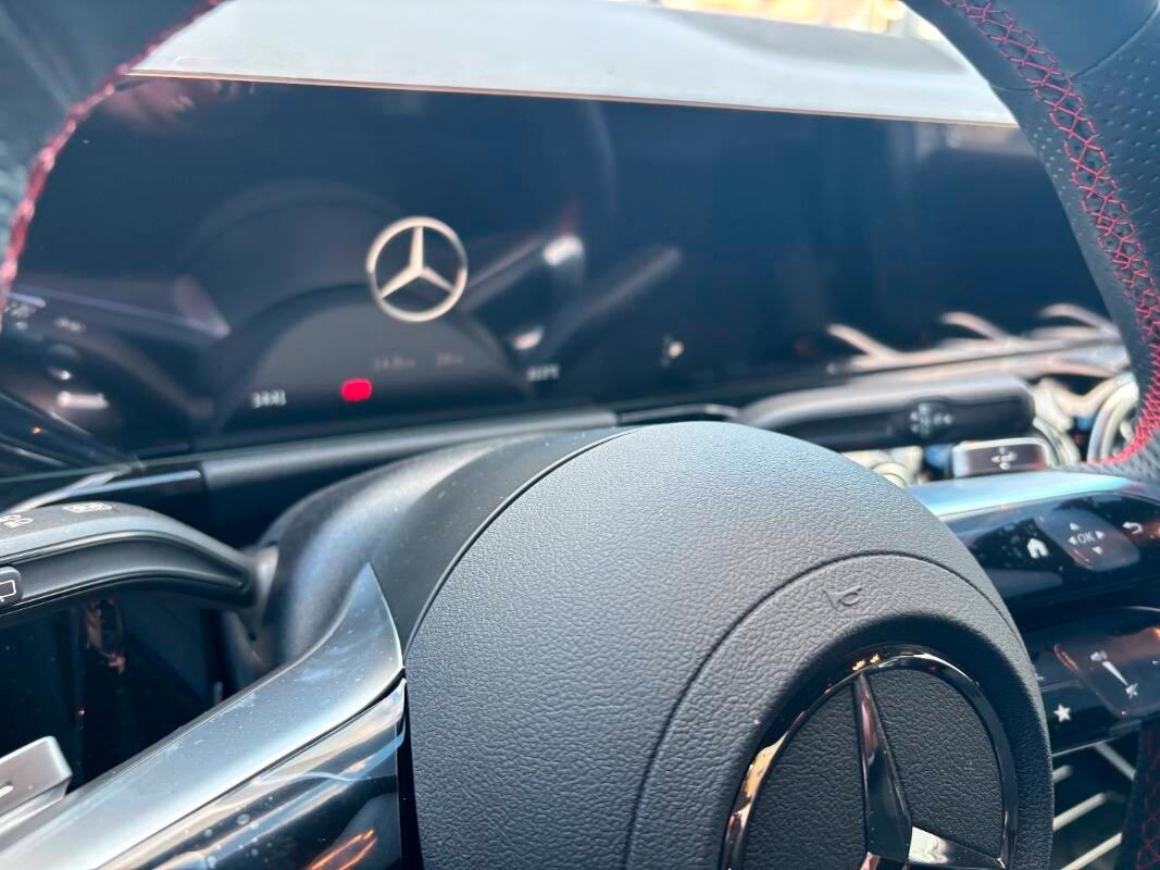 Mercedes Classe GLA 200 d AMG Line Extra auto