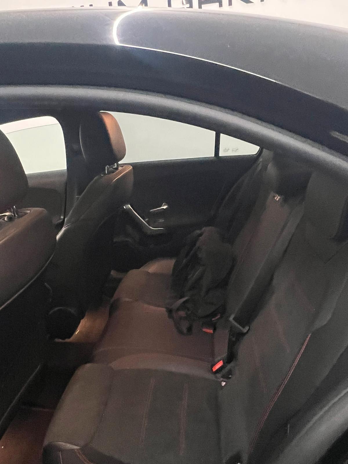 Mercedes-benz A 180 d Automatic Premium