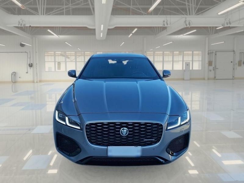 JAGUAR XF 2.0D MHEV 204 CV R-DYNAMIC S AUTO 4 PORTE BERLINA