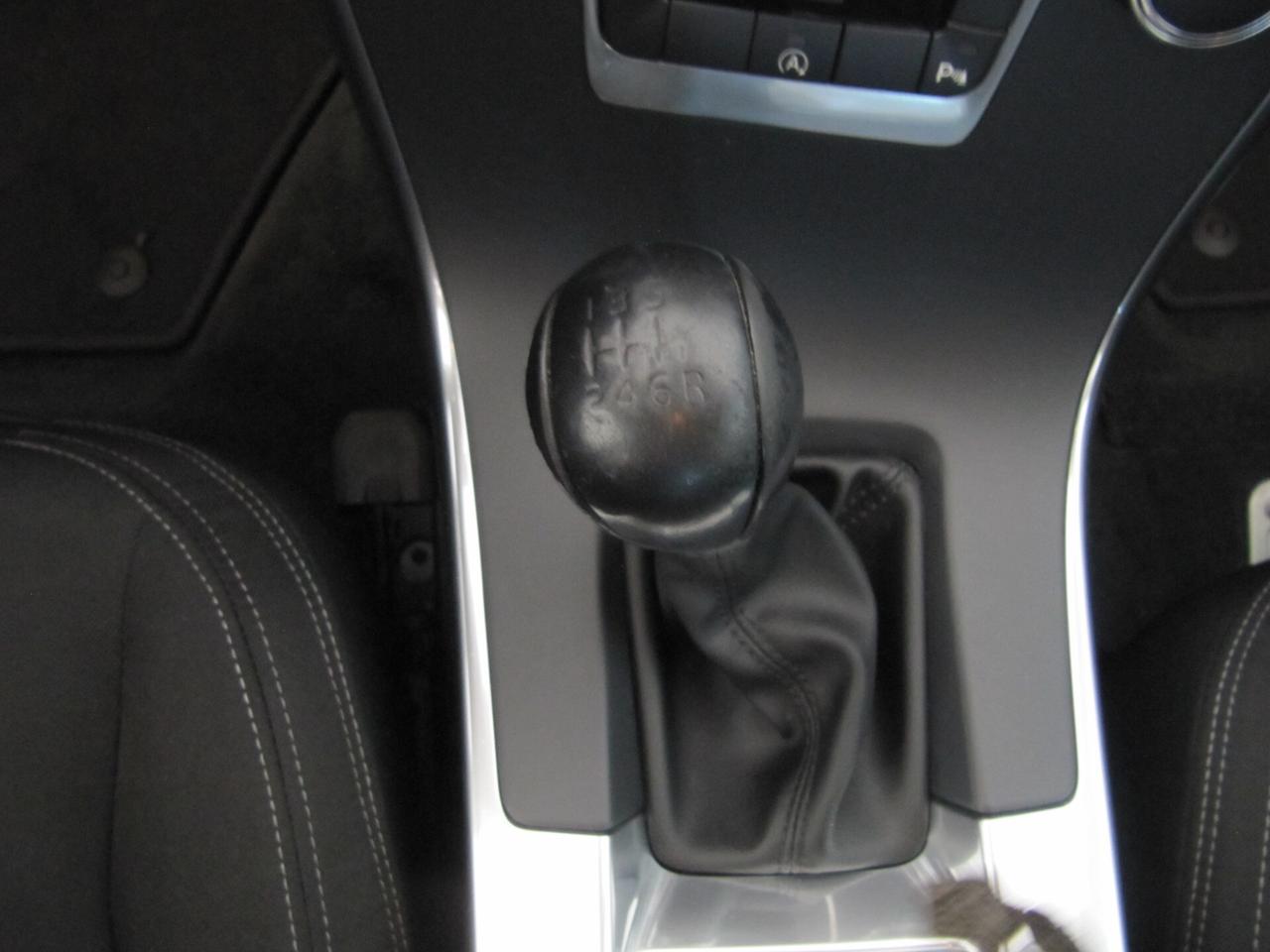 Volvo XC 60 D3 R-design Momentum