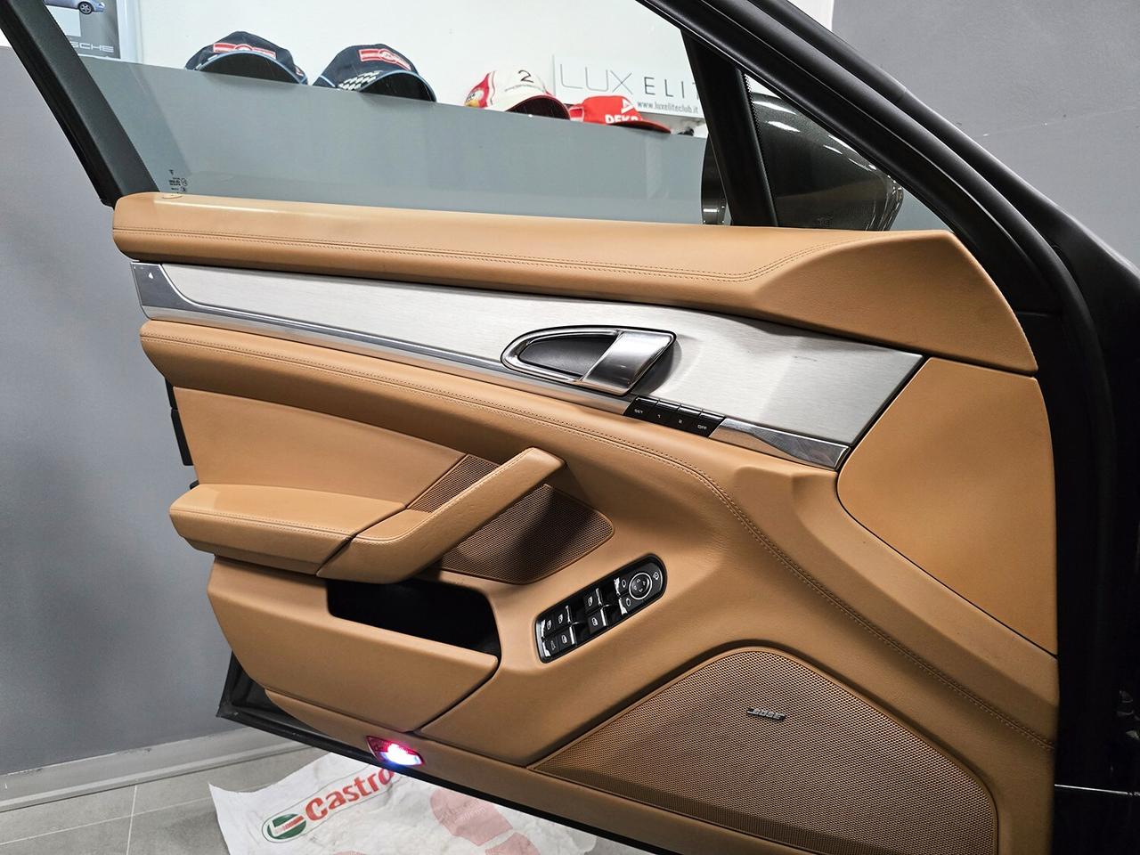 Porsche Panamera 4.8 TURBO TAGLIANDATA_CARBONGRAU _TETTO_LIFT_SPORT