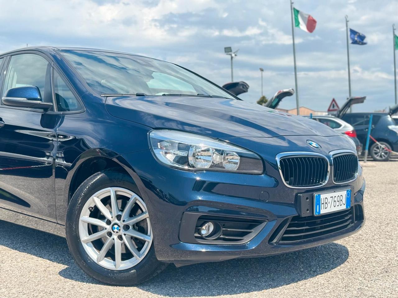 Bmw 2er Active Tourer 218d Luxury