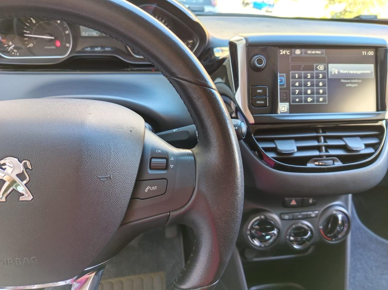 Peugeot 208 BlueHDi 75 5 porte Allure