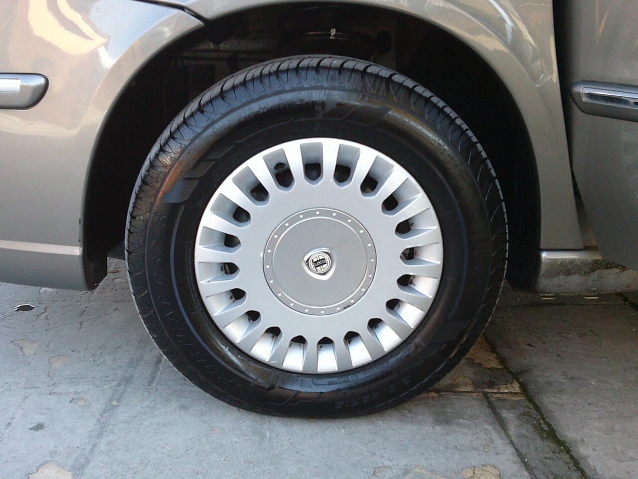 Lancia Phedra 2.2 JTD Emblema Plus 06