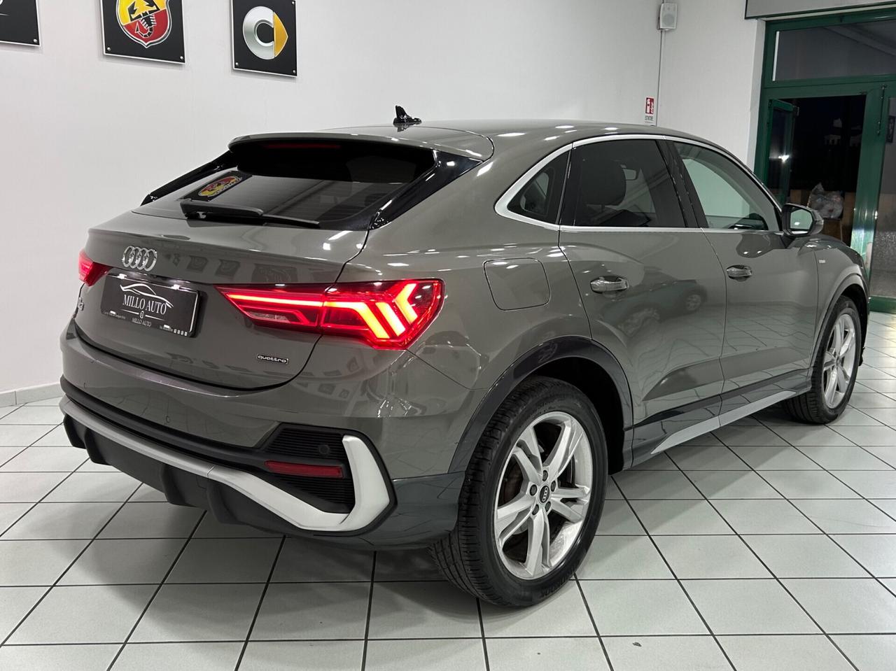 Audi Q3 35 TDI 2.0cc 150cv quattro Stronic Sline
