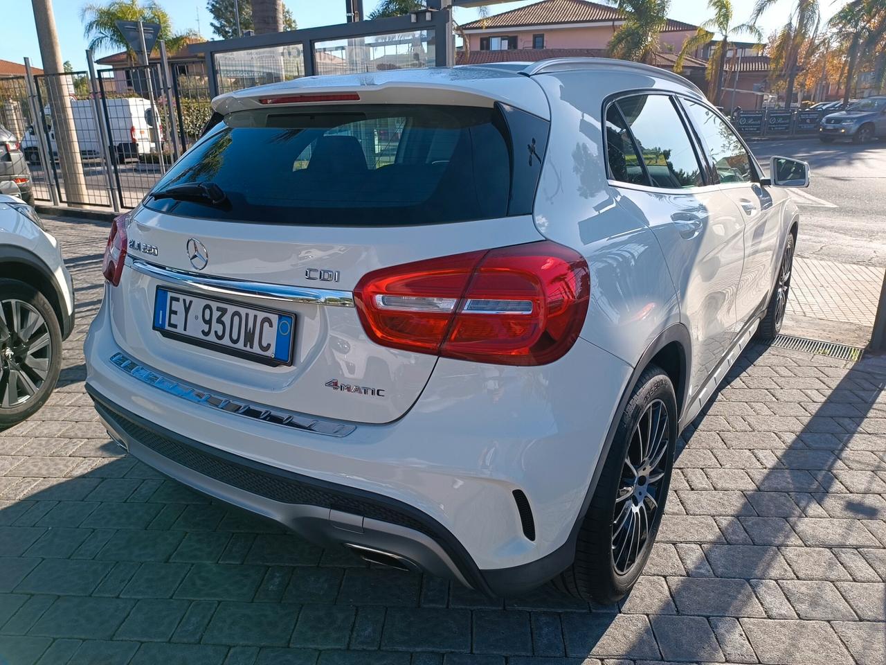 Mercedes-benz GLA 220 d Automatic 4Matic Premium