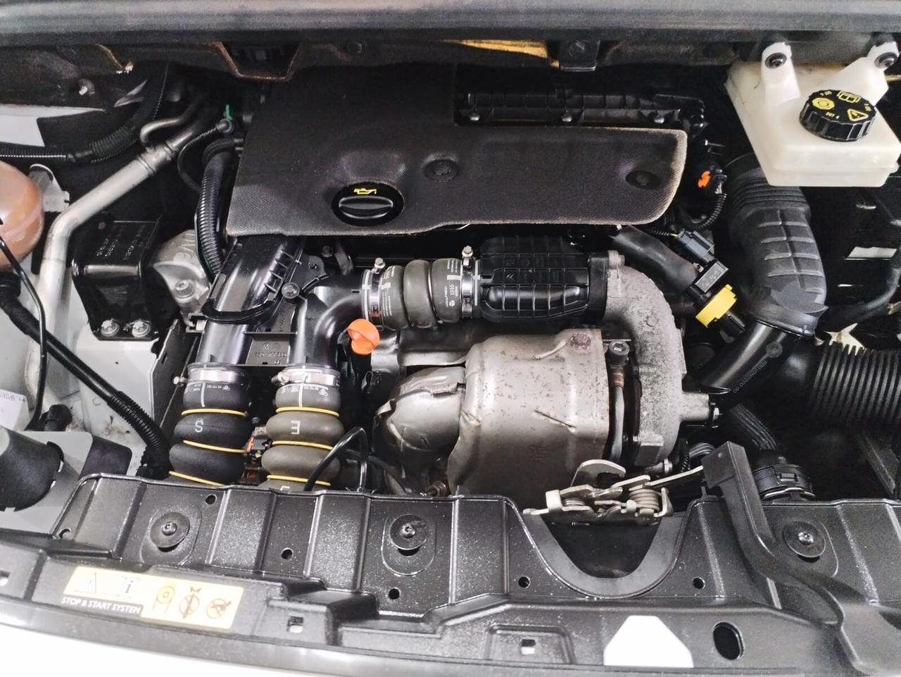 Peugeot 3008 BlueHDi 120 S&S Active