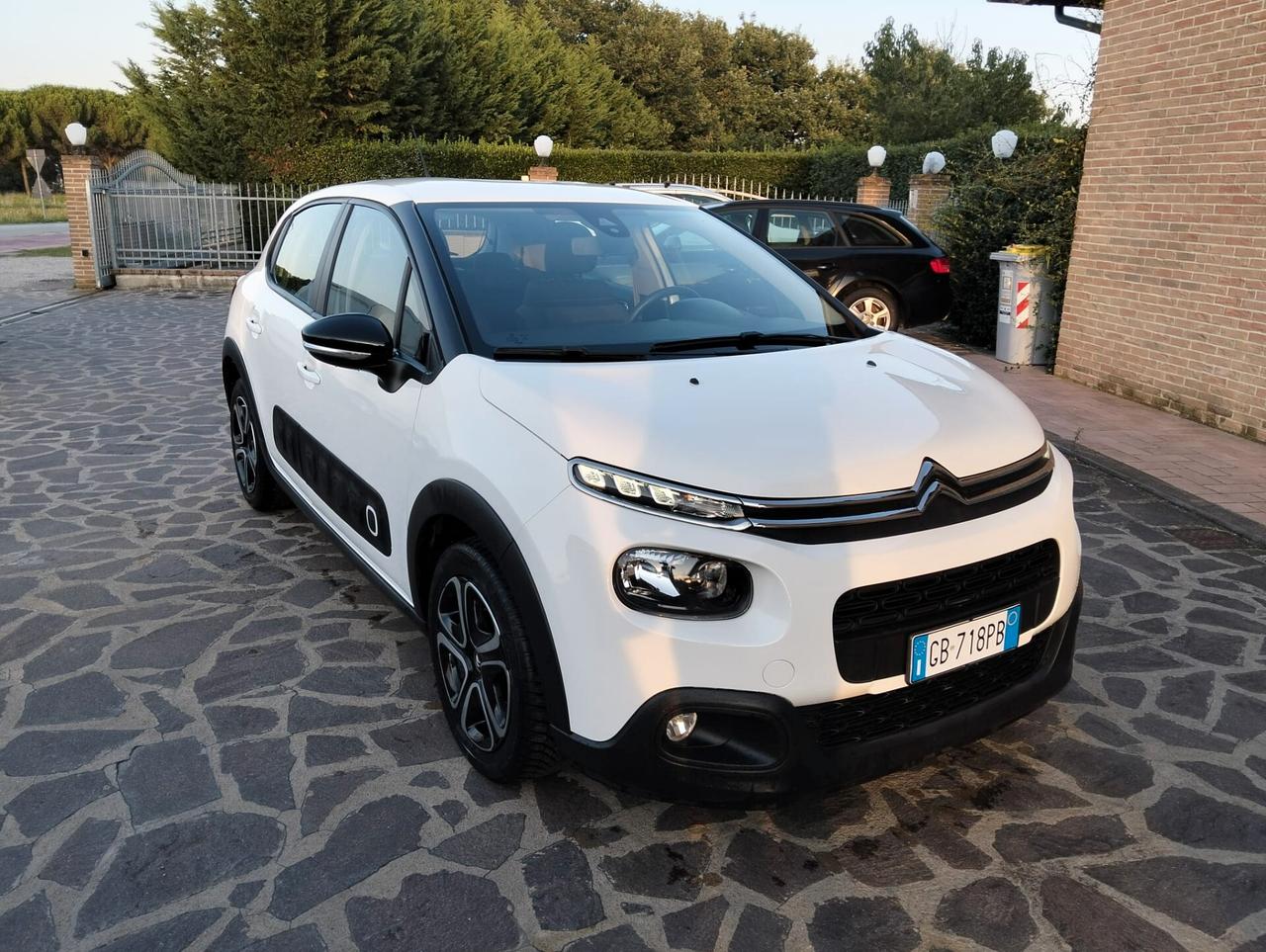 Citroen C3 PureTech 83 S&S Shine