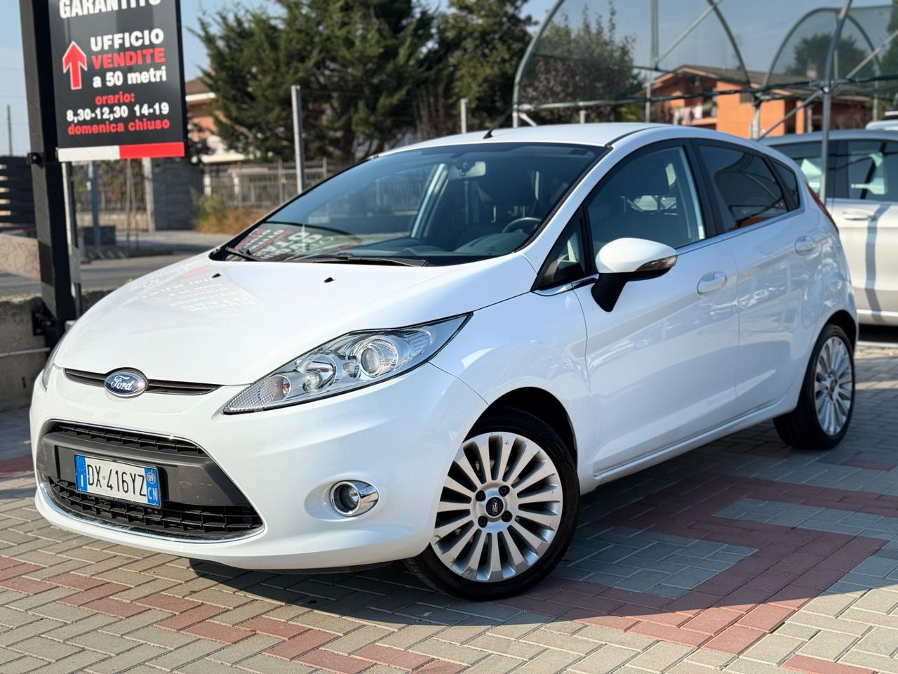 Ford Fiesta 1.4 5 porte Bz.- GPL Titanium