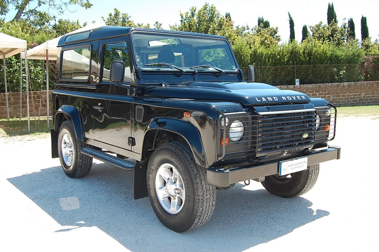 Land Rover Defender 90 2.4 TD4 Station Wagon SE