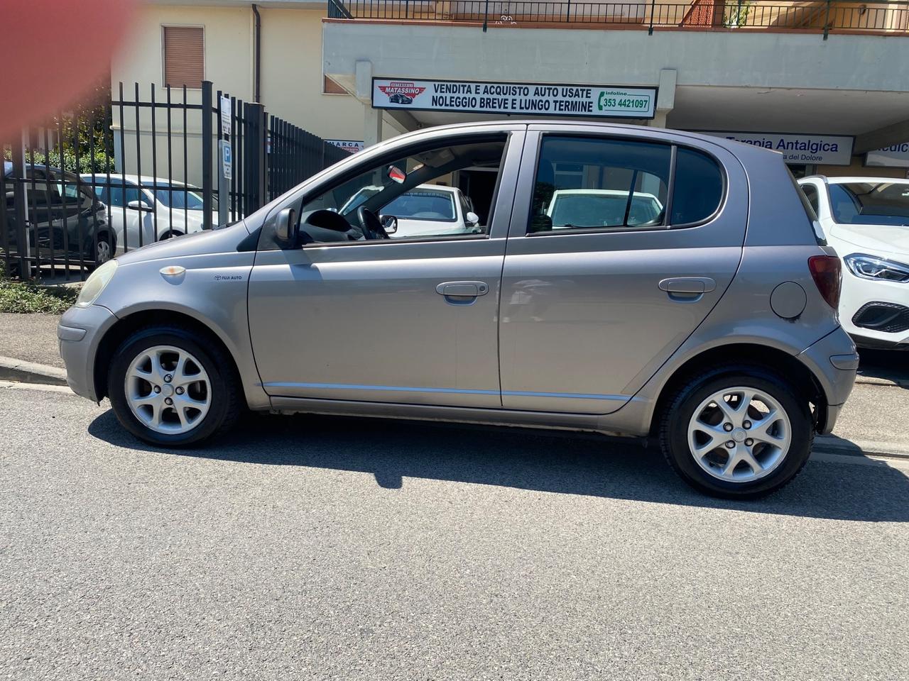 Toyota Yaris 1.4 tdi D-4D cat 5 porte Sol