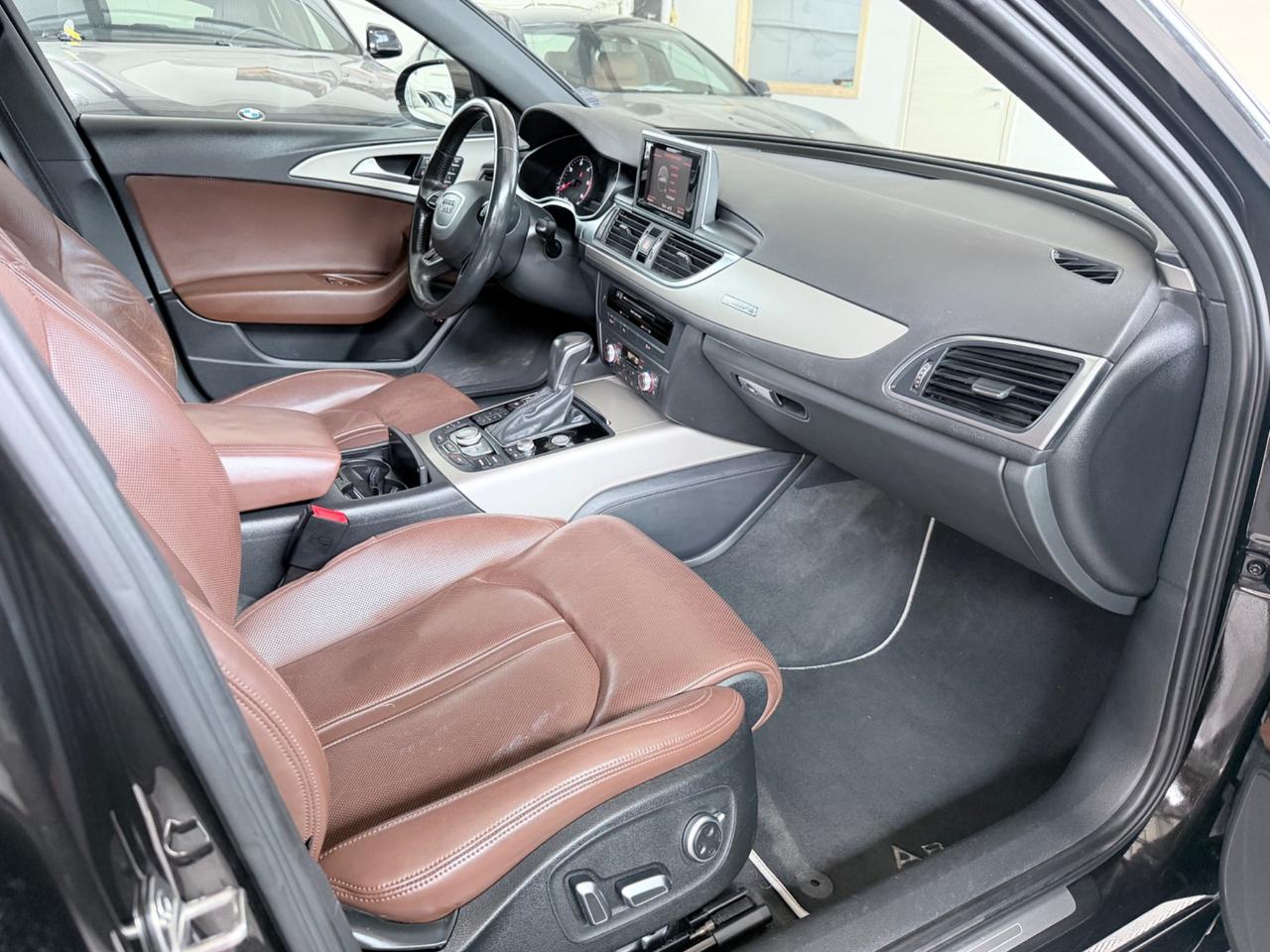 Audi A6 Avant 3.0TDI 218CV quattro S tronic Business Plus