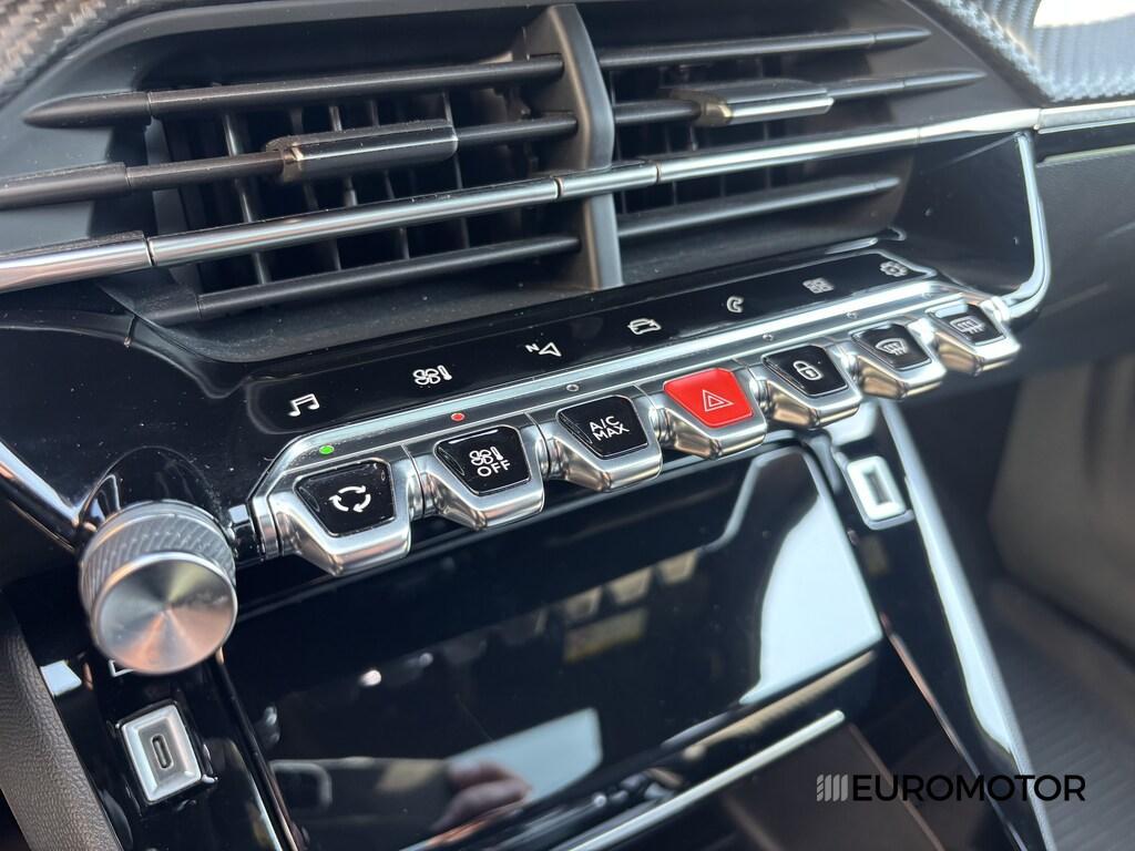 Peugeot 2008 1.2 PureTech GT EAT