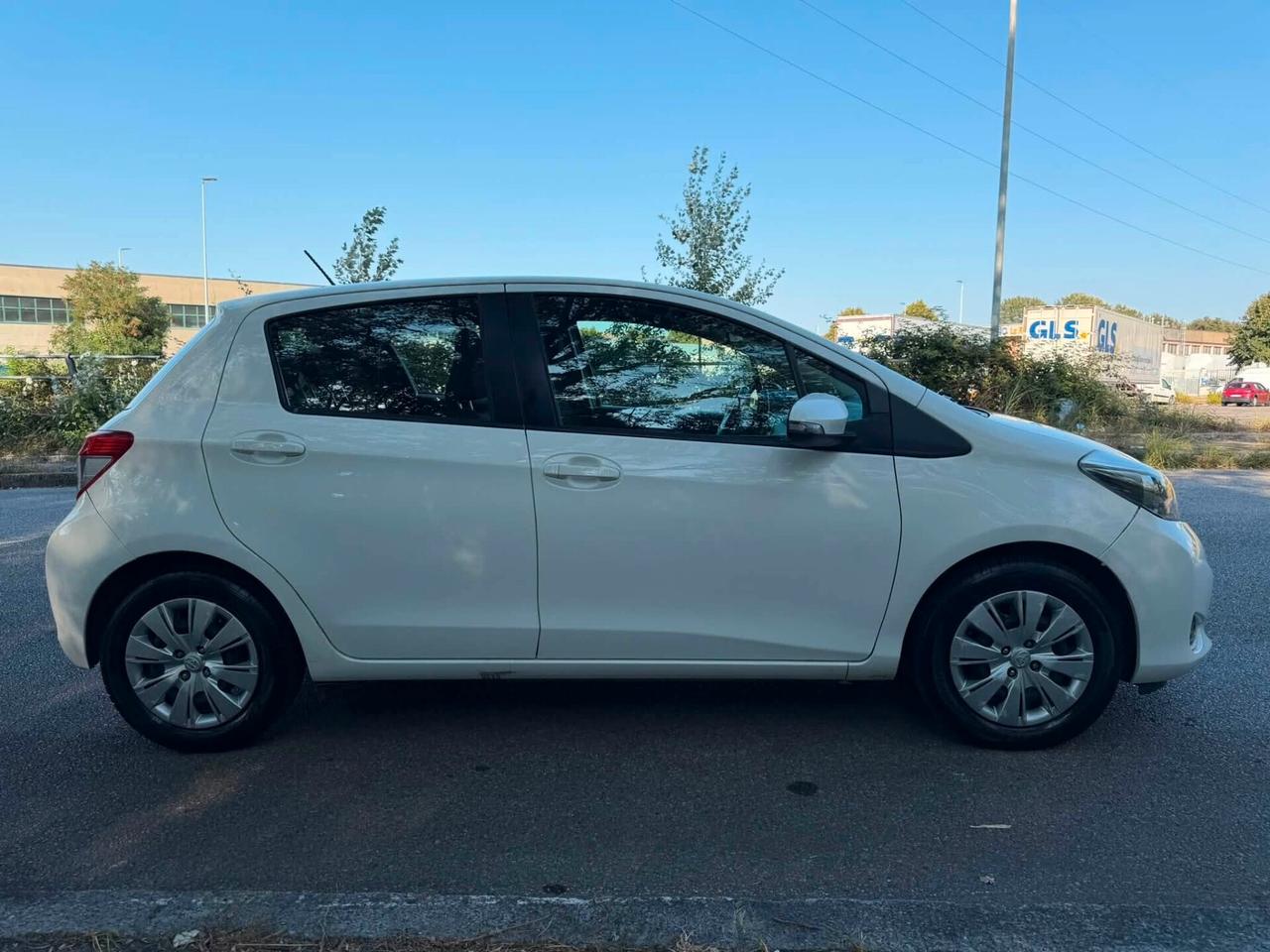 Toyota Yaris 1.0 5 PORTE LOUNGE GPL