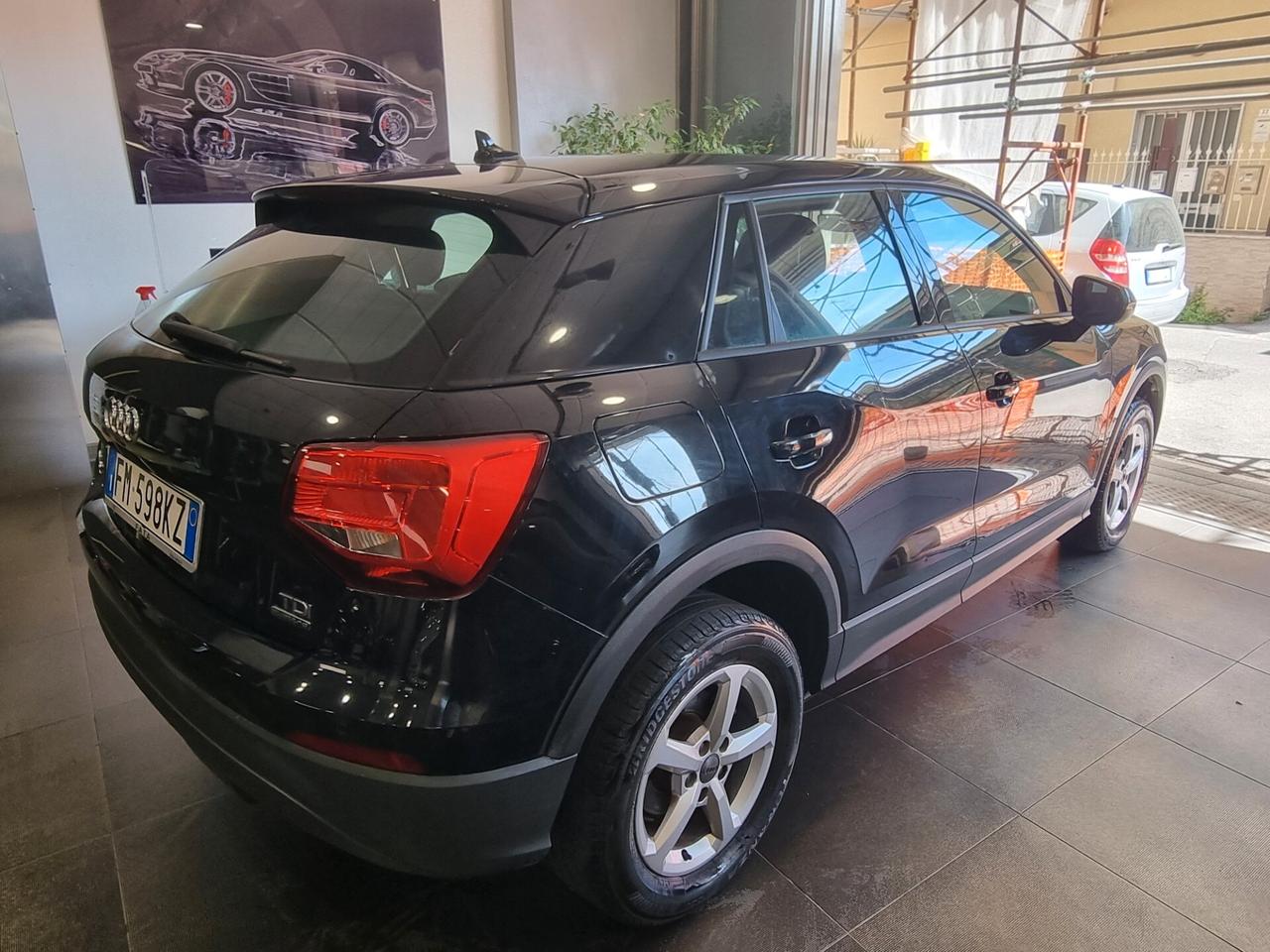 Audi Q2 2.0 TDI quattro S tronic Business