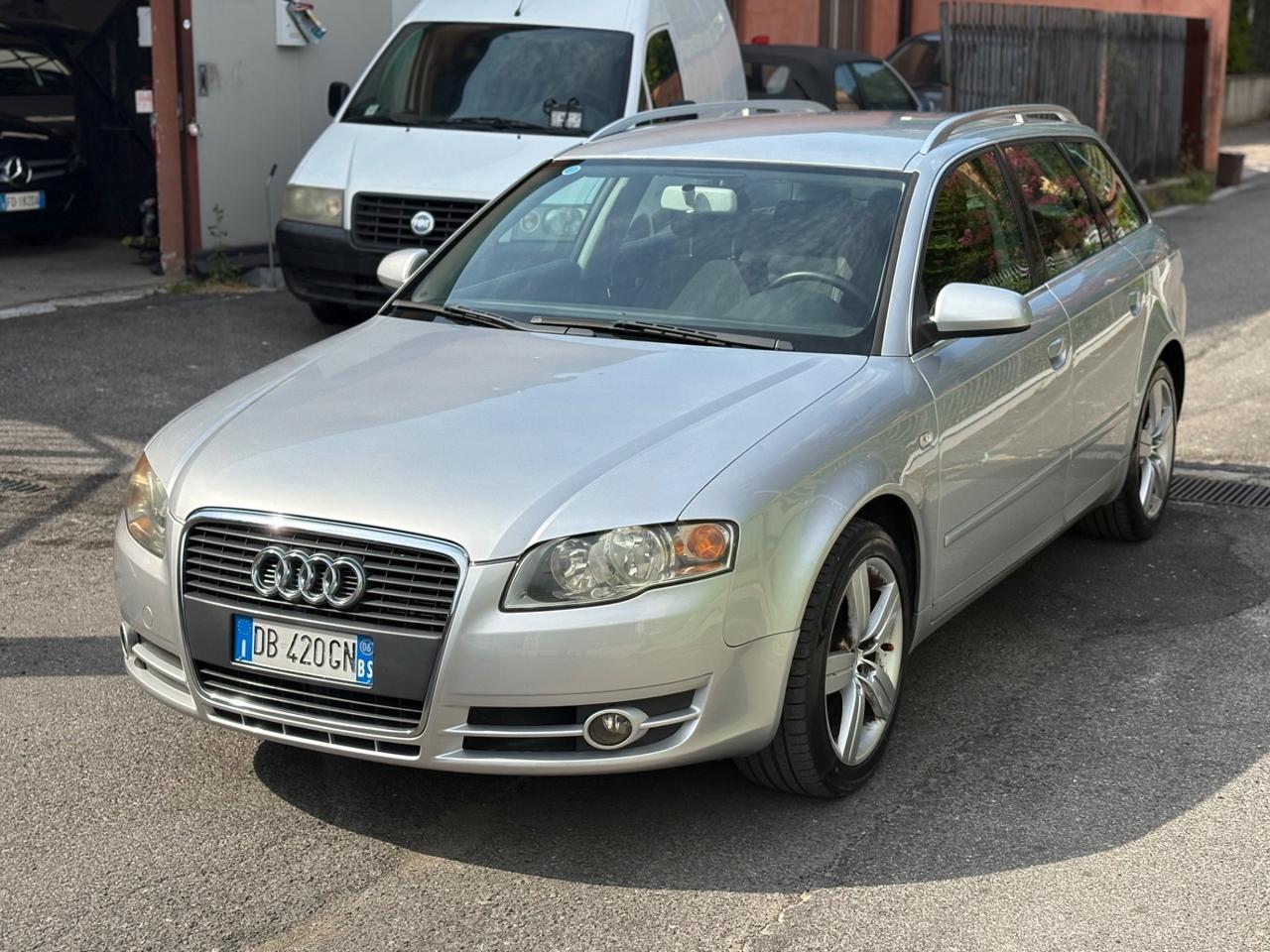 Audi A4 2.0 140 CV 2006