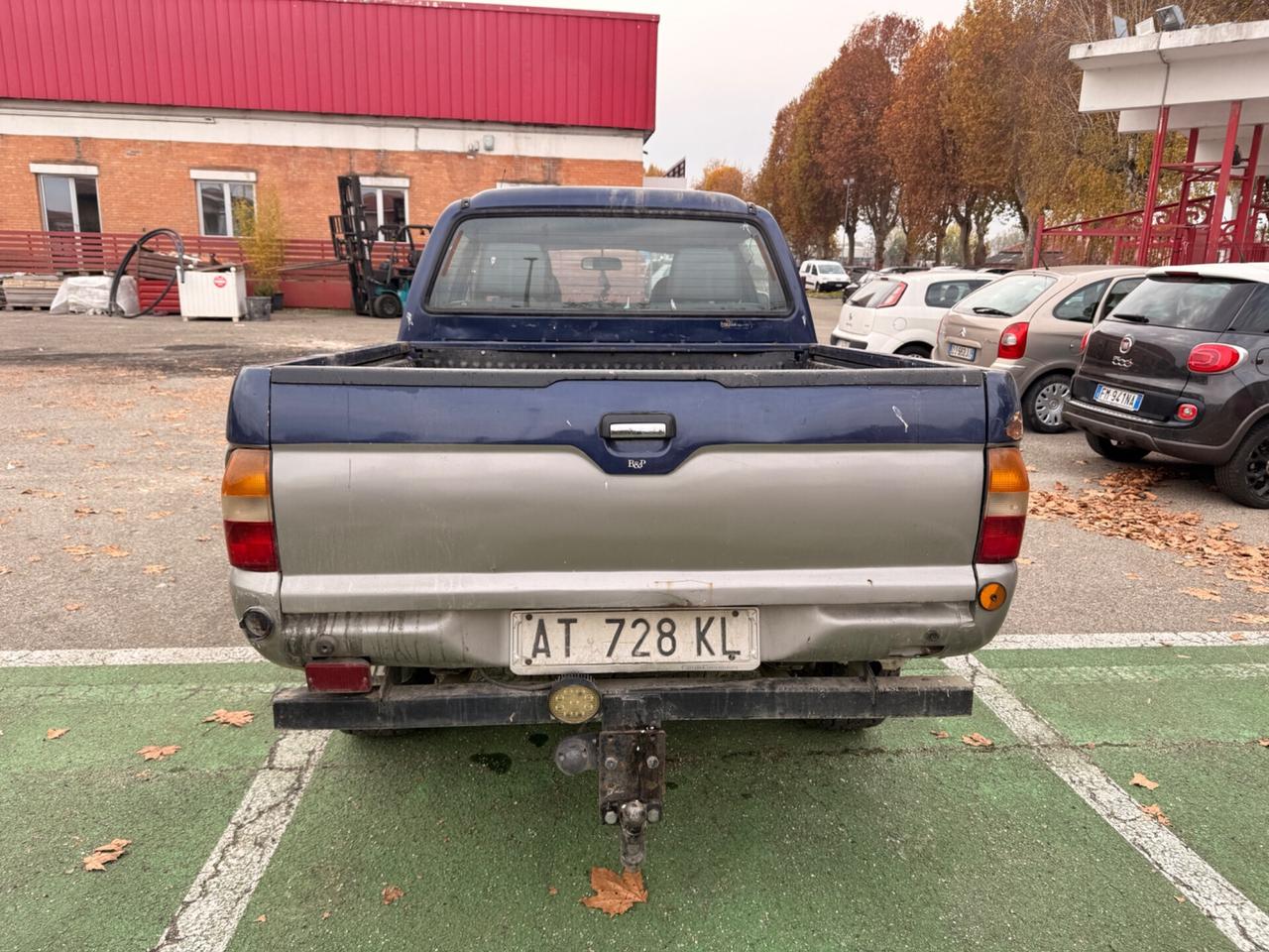 Mitsubishi L200 2.5 TDI 4WD Club Cab Pick-up GLX