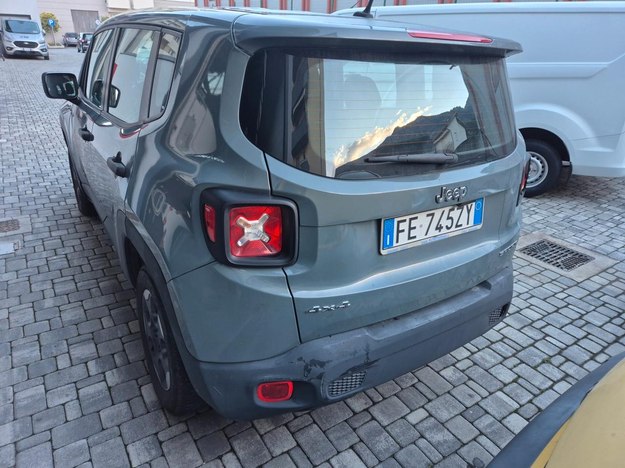 Jeep Renegade 2.0 Mjt 4WD Sport /motore ko!