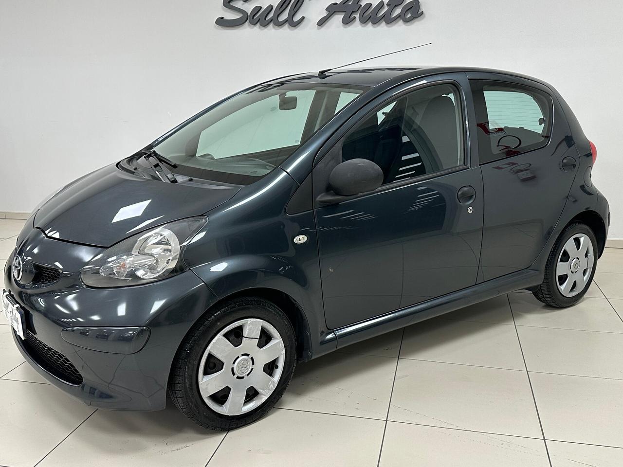 Toyota Aygo X 1.0 VVT-i 72 CV 5 porte Lounge 2009