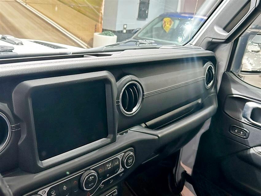 Jeep Wrangler 2.2 Mjt II Sahara
