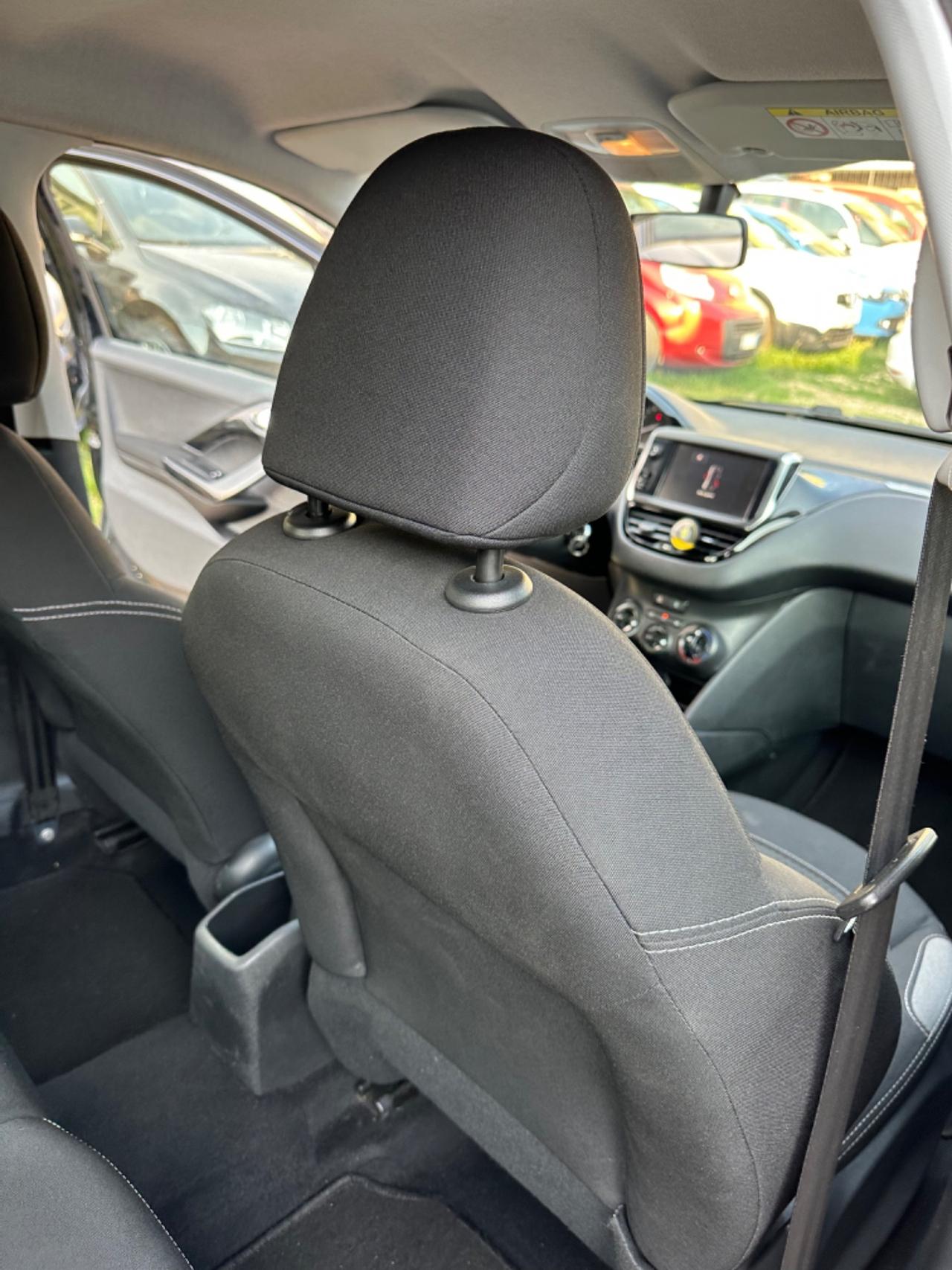 Peugeot 208 82 5P ALLURE NEOPAT KMCERT UNICOPR
