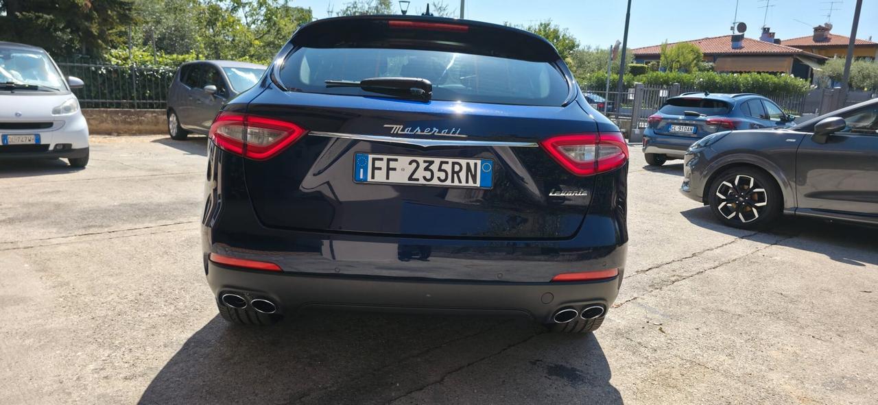 Maserati Levante V6 Diesel 250CV
